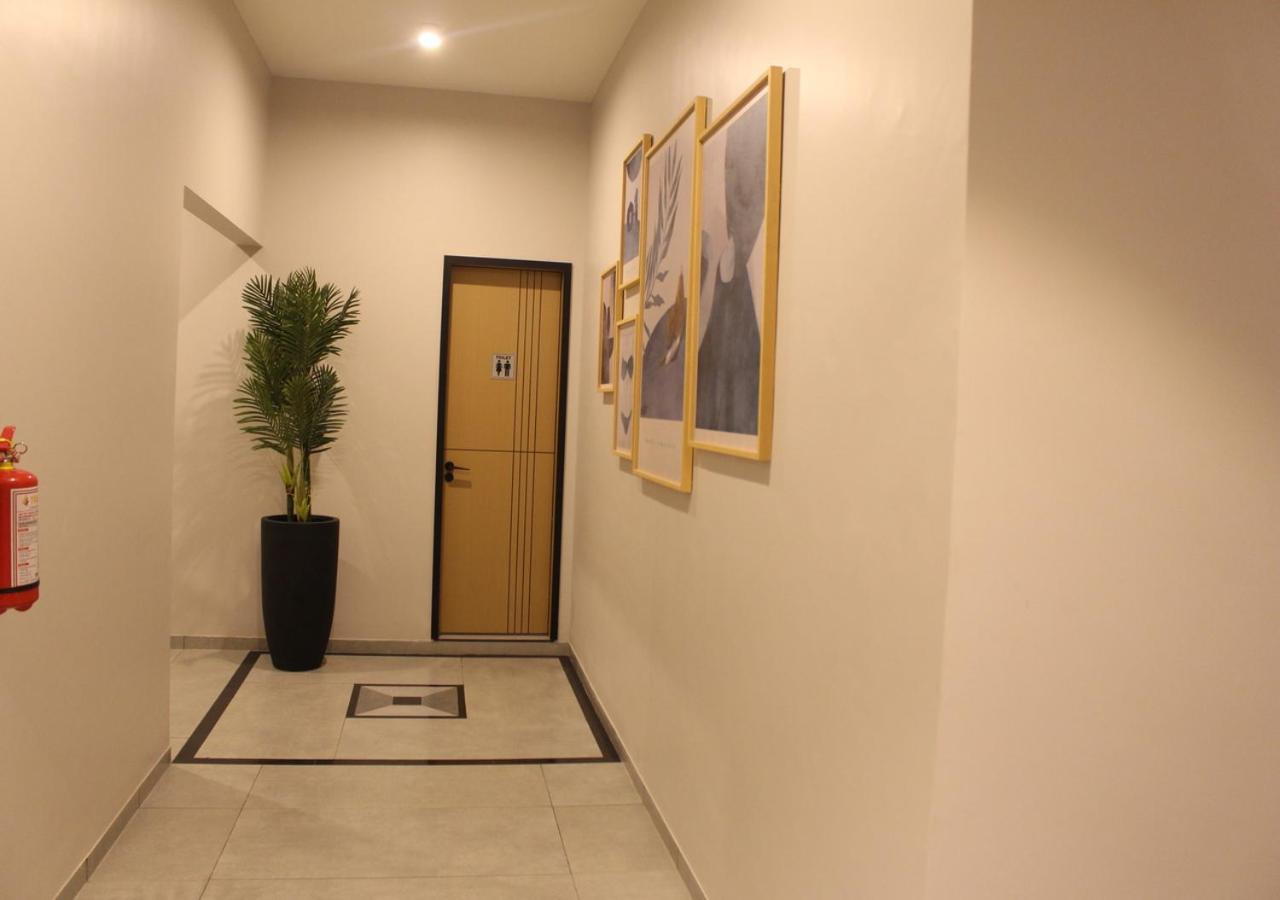 Ixoras Hotel Lemba 킨샤사 외부 사진