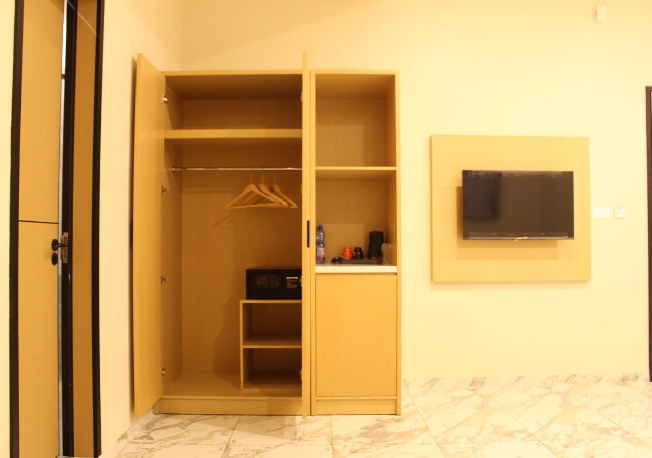 Ixoras Hotel Lemba 킨샤사 외부 사진