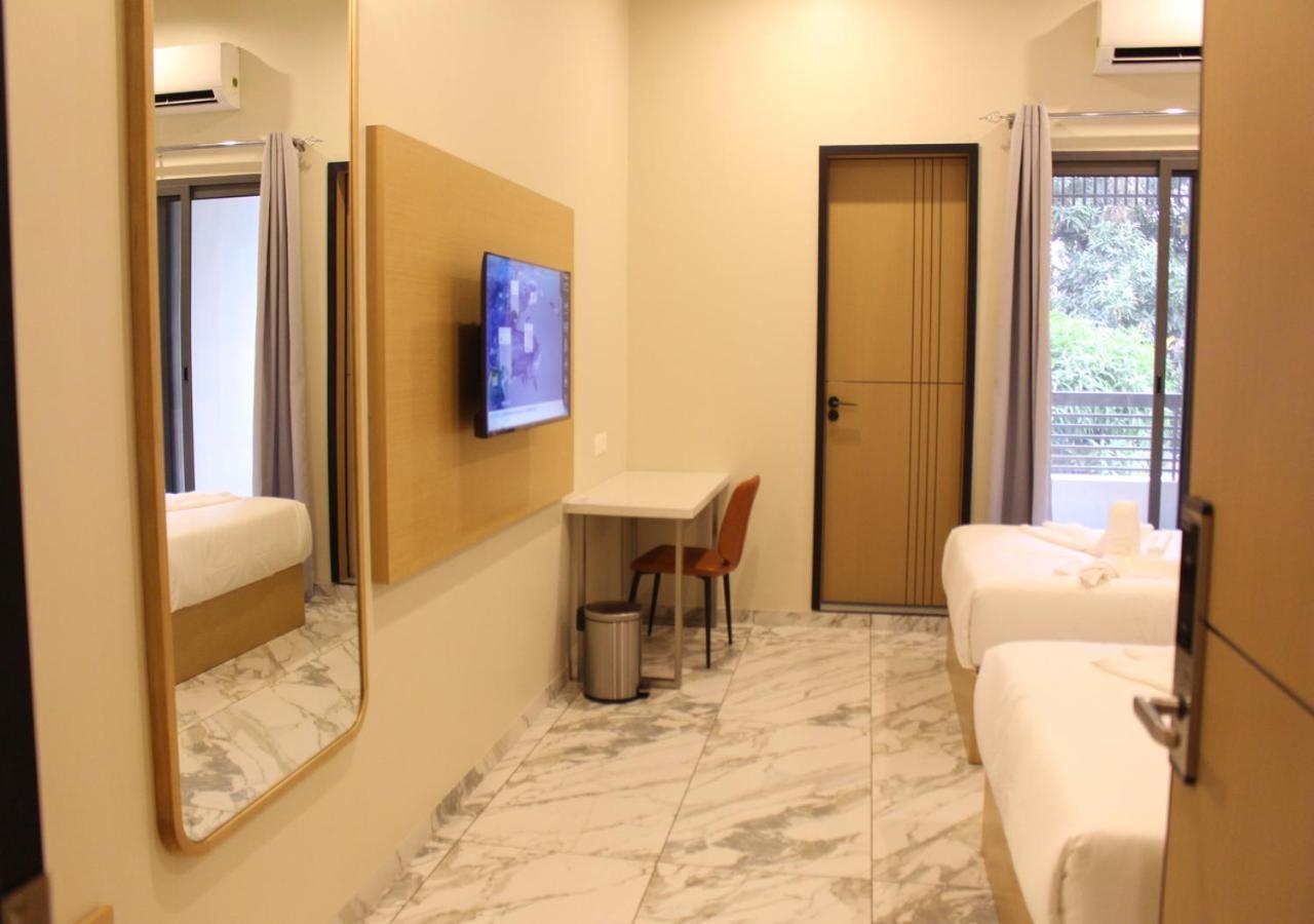 Ixoras Hotel Lemba 킨샤사 외부 사진