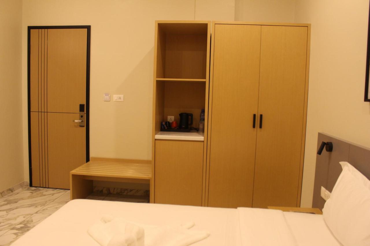 Ixoras Hotel Lemba 킨샤사 외부 사진