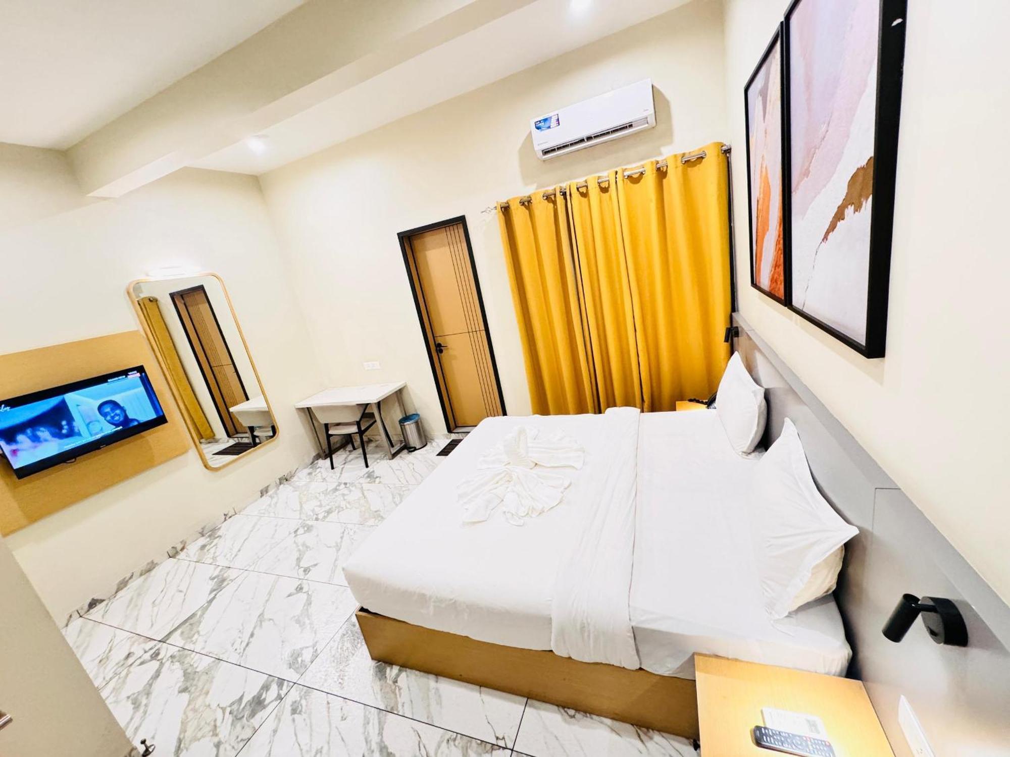 Ixoras Hotel Lemba 킨샤사 외부 사진